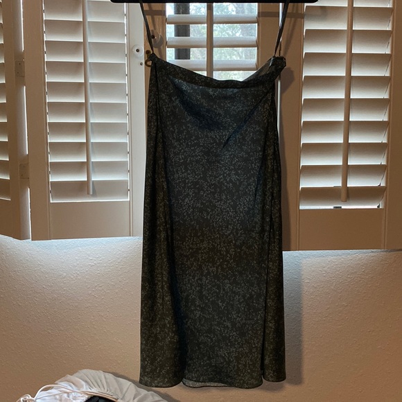 Gianni Bini skirt; size 2 - Picture 1 of 3